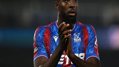 费耶诺德连续六场未尝胜绩，深陷五档低潮？能否强势反弹，一扫颓势？